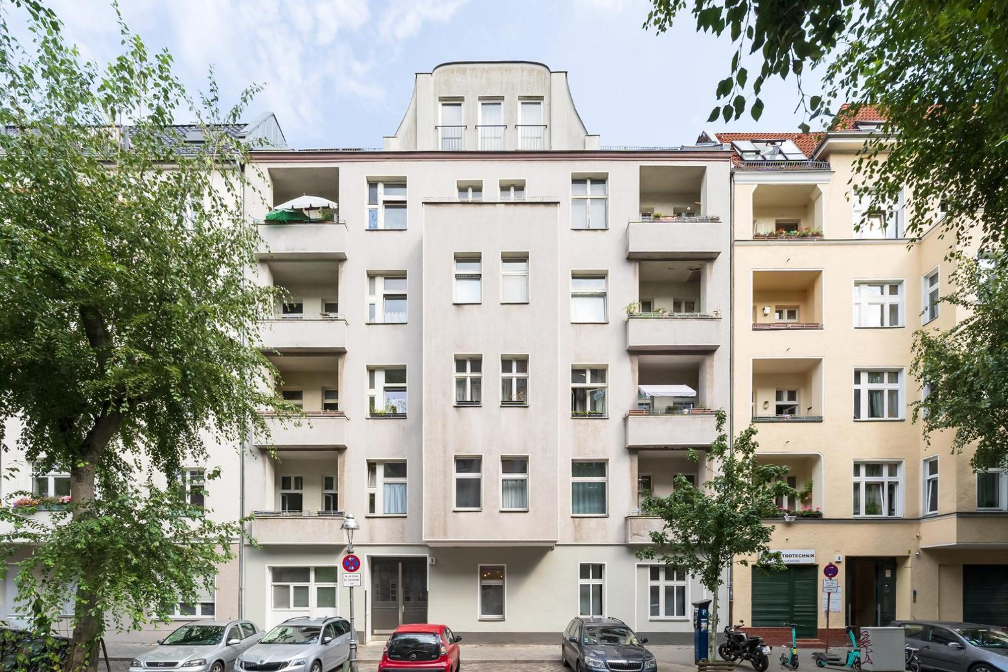 33 I Und N Mitte