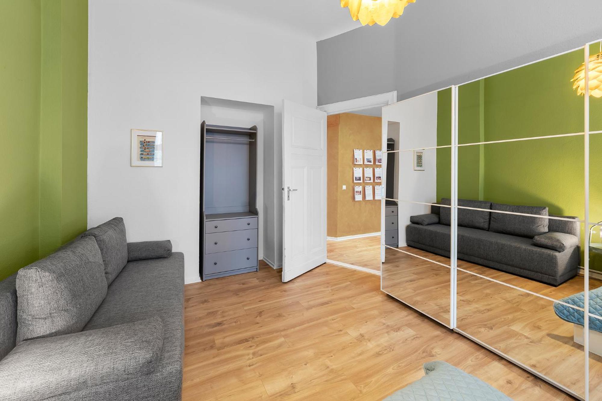 33 I Und N Mitte Lejlighed